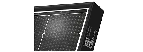 Europe's larges solar module maker Energetica said its soon to be launched E.gapless m hc solar modules add 2 additional rows of 6 half-cells each with an overlapping arrangement of cells in the string to boost efficiency to 21.4%. (Photo Credit: Energetica Industries)
