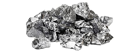 The 200,000 ton polysilicon joint venture between Tongwei, JinkoSolar and JYT will realize 100,000 ton capacity under phase I that’s scheduled to come online before the end of December 2022. (Illustrative Photo; Photo Credit: Bjoern Wylezich/Shutterstock.com)