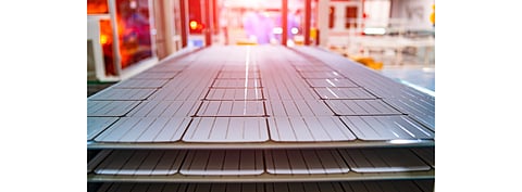 Through the MoU with SSEL, German PV manufacturing engineering and consultant firm Viridis.iQ is entering the Indian market. (Illustrative Photo; Photo Credit: Terelyuk/Shutterstock.com)