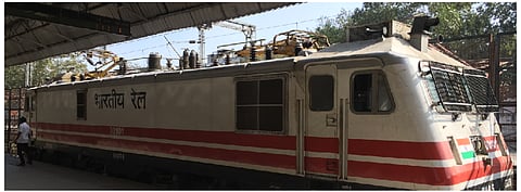 Having announced 71.7 MW solar power capacity it is developing on unused vacant land in various states, Indian Railways says it will install more capacity in other states as well, including Gujarat. (Photo Credit: TaiyangNews)