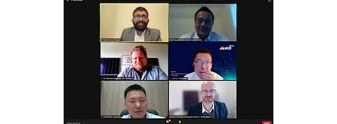 TaiyangNews’ High Efficiency Solar Technologies Conference ended on #Day 3 with TOPCon as subject of discussion. Panelists included JinkoSolar’s Leo Yu, Dr. Radovan Kopecek of ISC Konstanz, Jolywood’s Du Zheren, and Solamet’s Qije Guo in conversation with Shravan Chunduri and Michael Schmela of TaiyangNews. (Photo Credit: TaiyangNews)