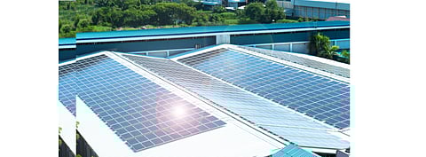 In the initial 2 renewable energy auction rounds under REER, Spain has so far awarded 2.902 GW of solar PV and 3.256 GW of wind energy capacity. On April 6, 2022, it plans to hold the 3rd auction to award 500 MW capacity. (Illustrative Photo; Photo Credit: bit mechanic/Shutterstock.com)