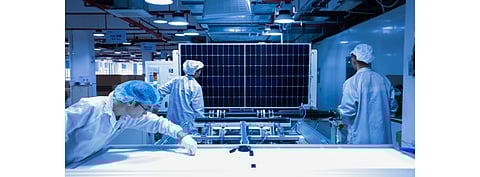 As the US government gets serious about imposing its WRO against Chinese modules, Roth Capital Partners analysts believe it will ripple its way through the solar ecosystem. (Illustrative Photo; Photo Credit: humphery/Shutterstock.com)
