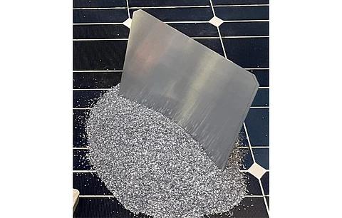 The purified silicon and wafers made from 100% recycled silicon (in the picture) fetched 19.7% efficiency for Fraunhofer ISE using a process developed by Fraunhofer CSP and Reiling GmbH. (Photo Credit: Fraunhofer ISE)