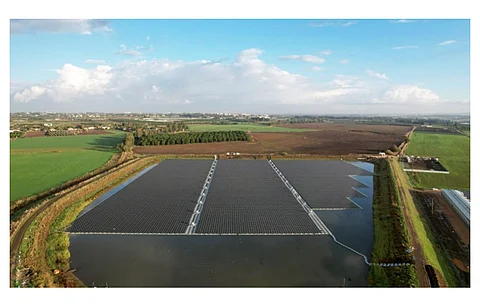 The 16.8 MW floating solar power plant in Israel is Belectric’s 4th such project in the country. It will be commissioned by 2022-end around the same time when it will switch on 19.3 MW floating solar project it is building here for EDF. (Photo Credit: Belectric)
