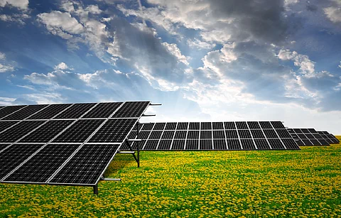 Tongwei expects a 478% to 514% year-on-year increase in Q1/2022 because of the photovoltaic installed capacity, which exceeded expectations during the reporting period, and the strong demand for polysilicon products. (Illustrative Photo; Photo Credit: Vaclav Volrab/ Shutterstock.com)