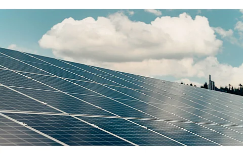 As corporates in Europe seek ways out to insulate themselves from the ongoing energy crisis and meet their sustainability targets, BayWa says it will introduce a tender process for its Spanish and German PPAs. (Photo Credit: BayWa r.e. AG)