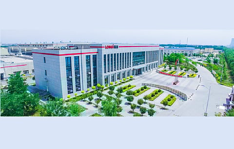 The first phase of LONGi Solar’s 10 GW monocrystalline cell project in Ningxia has been put into production, and the second phase with 5 GW capacity begins. (Photo Credit: LONGi)