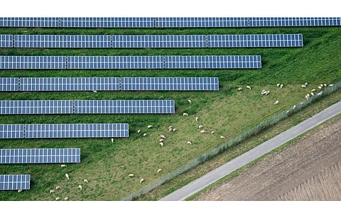 Baden-Württemberg government stressed that opening up the limit from 100 MW to 500 MW for large scale solar is significant to accelerate expansion of renewable energies in the state. (Photo Credit: dpa/Julian Stratenschulte)
