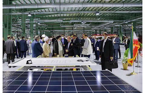 MEP Cell’s solar panel production fab Mana Energy Pak (in the picture) as the country’s largest in the space, was inaugurated by the Iranian President Ebrahim Raisi (3rd from left in the middle, wearing black head gear). (Photo Credit: MEP Cell)