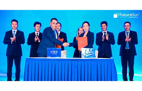 In addition to its 1.2 GW Taizhou production fab in China, FuturaSun is now adding another Gigafactory and R&D Centre in Suzhou for which it signed an agreement recently (in the picture), and an IBC module fab in Italy. (Photo Credit: Futura Sun)