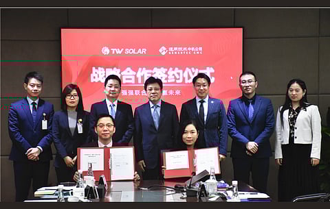 As Tongwei Solar and GENERTEC CMC get into a procurement agreement, Tongwei will be supplying 700 MW of its high-efficiency modules. (Photo Caption: Tongwei)