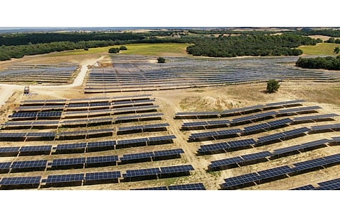 Pictured is Grenergy’s Los Escuderos Solar Plant. The company is developing 259 MW La Cereal PV project in Spain for which it has signed a PPA with LyondellBasell. (Photo Credit: Grenergy)