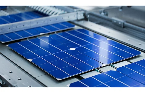 US has a greater chance at meeting its climate ambitions with a local c-Si solar manufacturing supply chain, according to Cornell University. (Illustrative Photo; Photo Credit: PastryShop/Shutterstock.com)