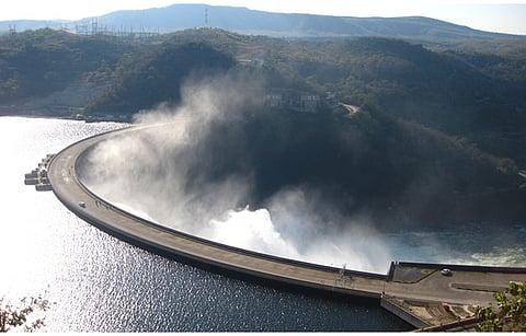 Pictured is a picture of the dam from the Zambezi River Authority that’s responsible for managing the Kariba Dam Complex. China Energy has proposed to build 1 GW floating solar project on Lake Kariba. (Photo Credit: Zambezi River Authority)
