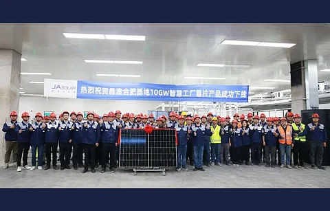 JA Solar 10 GW facility in Hefei, which is equipped with AI technology, produces its first n-type module. (Photo Credit: JA Solar)