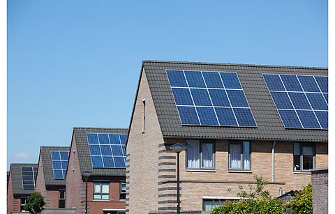 SPE’s latest report looks at the role of cities as a safe investment for solar in Europe. (Illustrative Photo; Photo Credit: esbobeldijk/Shutterstock.com)