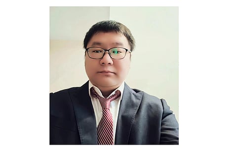 Zhang Yao, marketing center director at Laplace, has been engaged in the development of semiconductor integrated circuit processes, as well as the development of high-efficiency solar cell technology and processes for many years. He joined Laplace in 2018, responsible for product application, and later transitioned to the marketing center to engage in product sales and marketing promotion for the company.