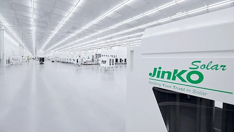 JinkoSolar has granted rights to certain n-type TOPCon-related patents to a top 10 global solar module company. (Photo Credit: JinkoSolar)