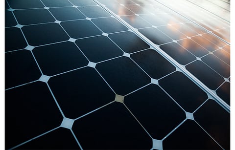 Having announced 5 new energy gigafactories in India’s Gujarat, RIL targets to bring online the New Energy Giga Complex during H2 this year. (Illustrative Photo; Photo Credit: ZHMURCHAK/Shutterstock.com)