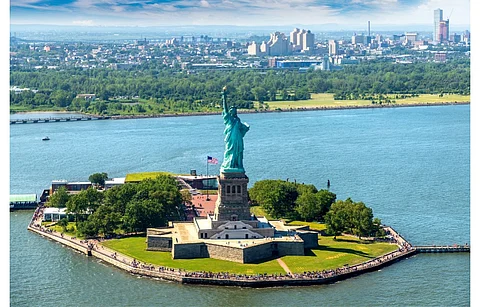 NYPA’s RFI follows the nod it has received under the New York State’s 2023-24 Enacted Budget to undertake renewable energy projects. (Illustrative Photo; Photo Credit: Sergii Figurnyi/Shutterstock.com)