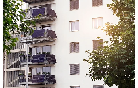 Solarnative and Meyer Burger plan to offer Made-in-Germany balcony plug-in solar systems. (Illustrative Photo; Photo Credit: Mariana Serdynska/Shutterstock.com)