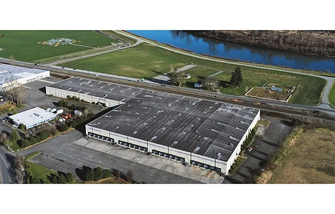 Pictured is the Burlington fab of Silfab Solar in Washington. It has secured SOLARCYCLE’s glass supply for its US-made panels including the upcoming South Carolina factory. (Photo Credit: Silfab Solar)