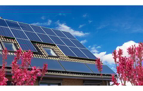 Photoncycle claims its solar energy storage technology can bring down residential energy GHG emissions down to 0%. (Illustrative Photo; Photo Credit: OFC Pictures/Shutterstock.com)