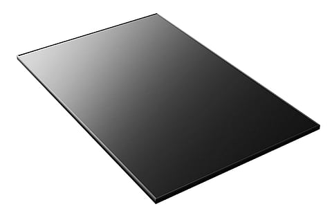 360° black appearance: LONGi’s low-reflective texture wafer-based HPBC cell-based ultra black Hi-MO X6 Artist module ensures a full-black appearance from any installed angle. (Photo credit: LONGi Solar)