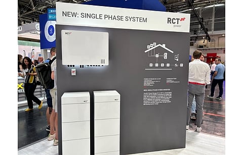 RCT Power’s booth at Intersolar displayed its latest single phase system inverter for non-3-phase countries. (Photo Credit: TaiyangNews)