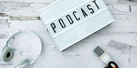 Top 6 Podcasts That You Should Listen