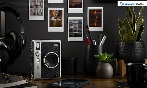 This Father’s Day, Give Your Dad A Reason to Smile with Fujifilm’s Instax Cameras
