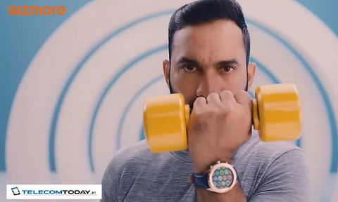 Gizmore Releases New Campaign for Smartwatches with Dinesh Karthik