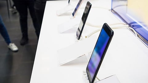 Meet the Top Five Brands Ruling the Pre-Owned Smartphone Market