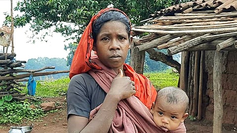 இந்தியாவில் வறுமை விகிதம் சரிவு : எஸ்பிஐ ஆய்வறிக்கை தகவல்