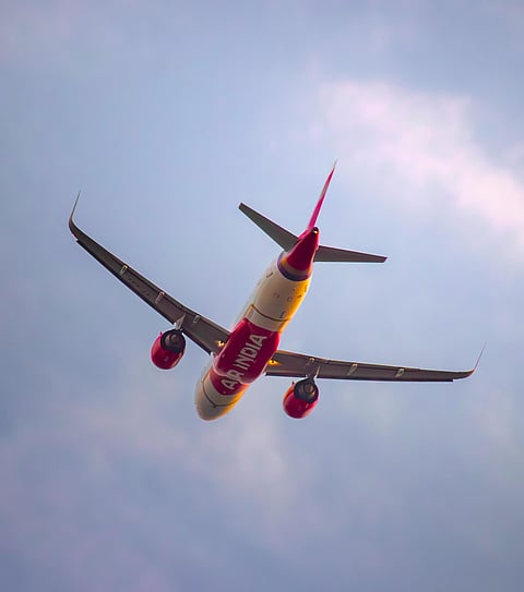 விமான விபத்தில் சிக்கிய பயணிகள் : விவரங்கள் வெளியீடு