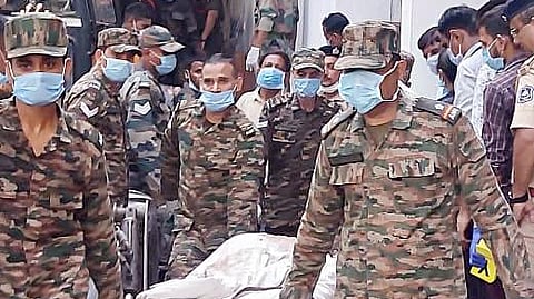 விமான விபத்து : பலியானோர் குடும்பத்தினருக்கு ரூ.1 கோடி நிவாரணம்