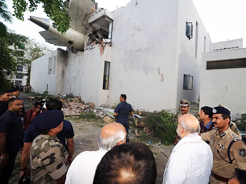 விமானத்தின் கறுப்பு பெட்டி மீட்பு : ஆய்வுக்கு அனுப்பி வைப்பு