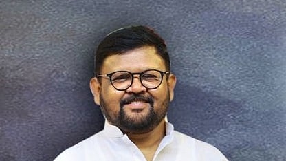 வைகைச் செல்வன் மீதான தேர்தல் வழக்கு : தள்ளுபடி செய்து உத்தரவு