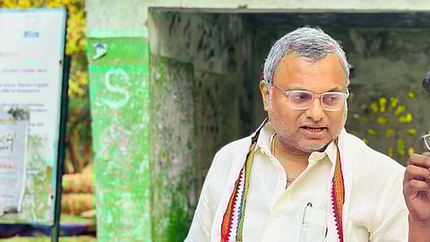 தமிழக காவல்துறைக்கு மறுபயிற்சி தேவை : கார்த்தி சிதம்பரம்