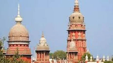 Madras High Court About TN Government Vehicle Misusing in Tamil Nadu