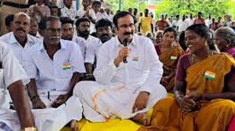 Anbumani suggested a resolution passed demanding prohibition of alcohol and drug abuse in the Gram Sabha meetings