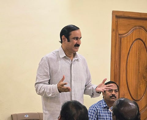 Anbumani condemned DMK govt's inaction,loan taken is Rs.1.31 lakh crore but capital expenditure is only Rs.40,500 crore