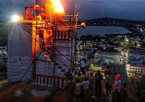 After 105 years, Thiruparankundram Karthigai Deepam 2025 was lit at Deepathoon on Thiruparankundram Hill