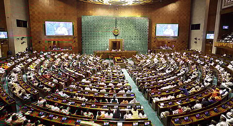 Parliament Winter Session 2025 Update in Tamil Lok Sabha adjourned sine die indefinitely Speaker Om Birla announces Latest News in Tamil