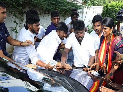 Thoothukudi TVK Ajitha Agnel Boycott TVK Vijay Car Issue in Panaiyur TVK Head Office Latest News in Tamil