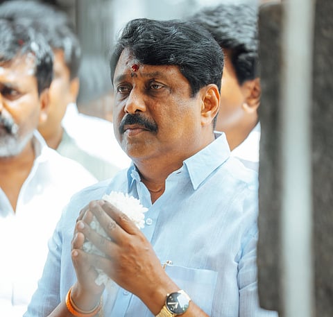 BJP Leader Nainar Nagendran has issued a statement criticizing the DMK Government on Secondary School Teachers Protest