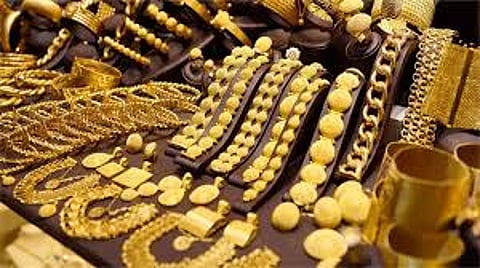 Gold prices hit a new high today, rising twice by Rs. 5,200 per sovereign