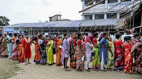 Re-polling is underway in 15 polling stations in West Bengal