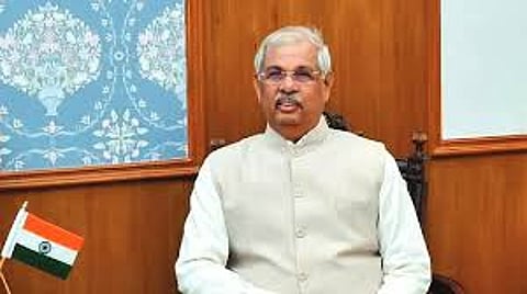CM Vijay's private secretary, met Governor Arlekar, is provide portfolio allocations and cabinet expansion